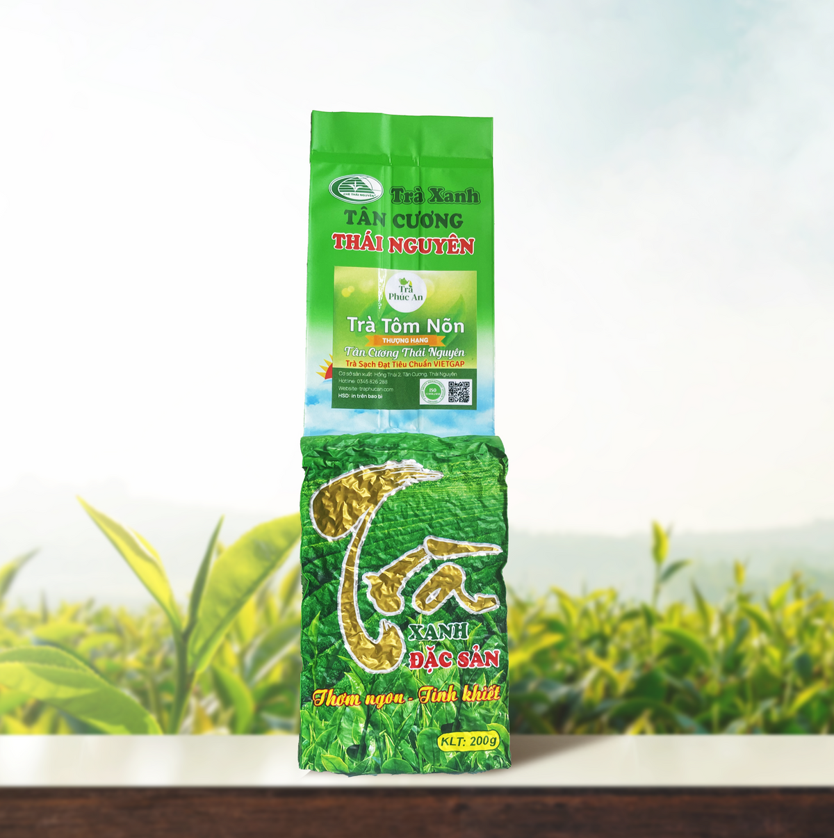 Gói Trà Tôm Nõn Thượng Hạng 200g màu xanh lá, nhãn Phúc An và chữ Trà màu vàng.
